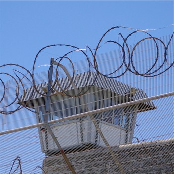 images/headers/Prison_guard_tower_350-bigbarn.clayconews.com